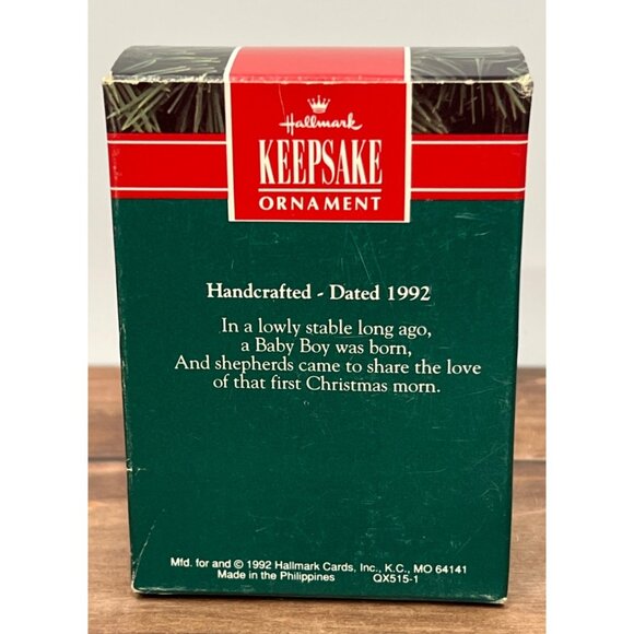 1992 HALLMARK KEEPSAKE ORNAMENT LOVING SHEPHERD QX515-1 LAMB - Picture 3 of 8